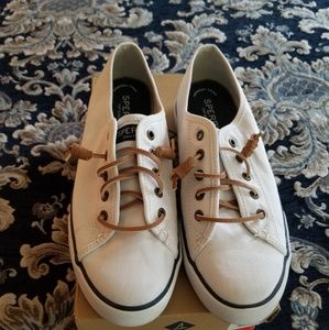 Sperry white sneakers Size 8